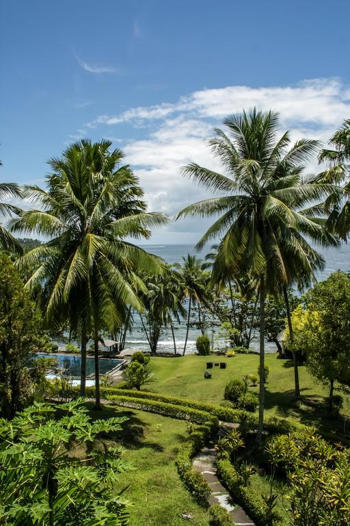 Janji Laut Resort Tanahwangko Екстериор снимка