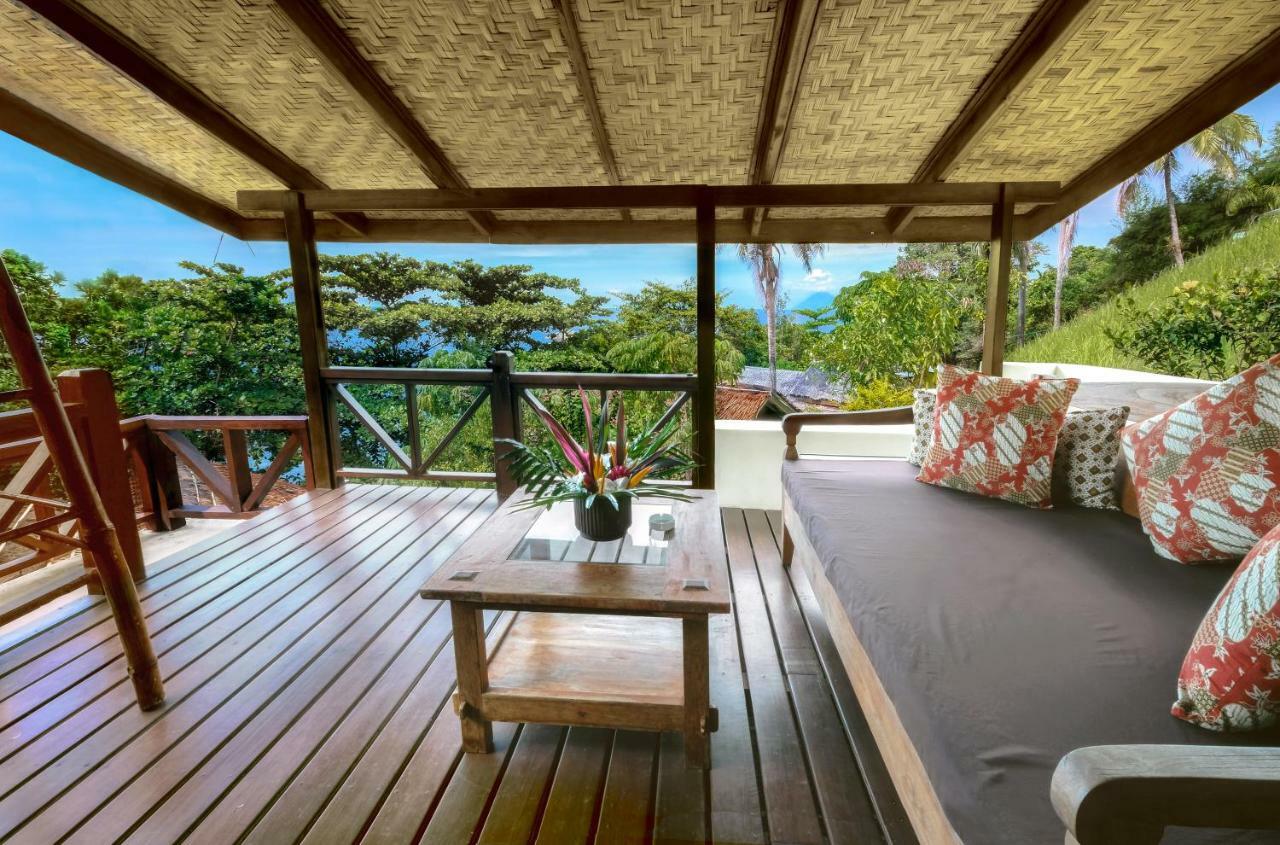 Janji Laut Resort Tanahwangko Екстериор снимка